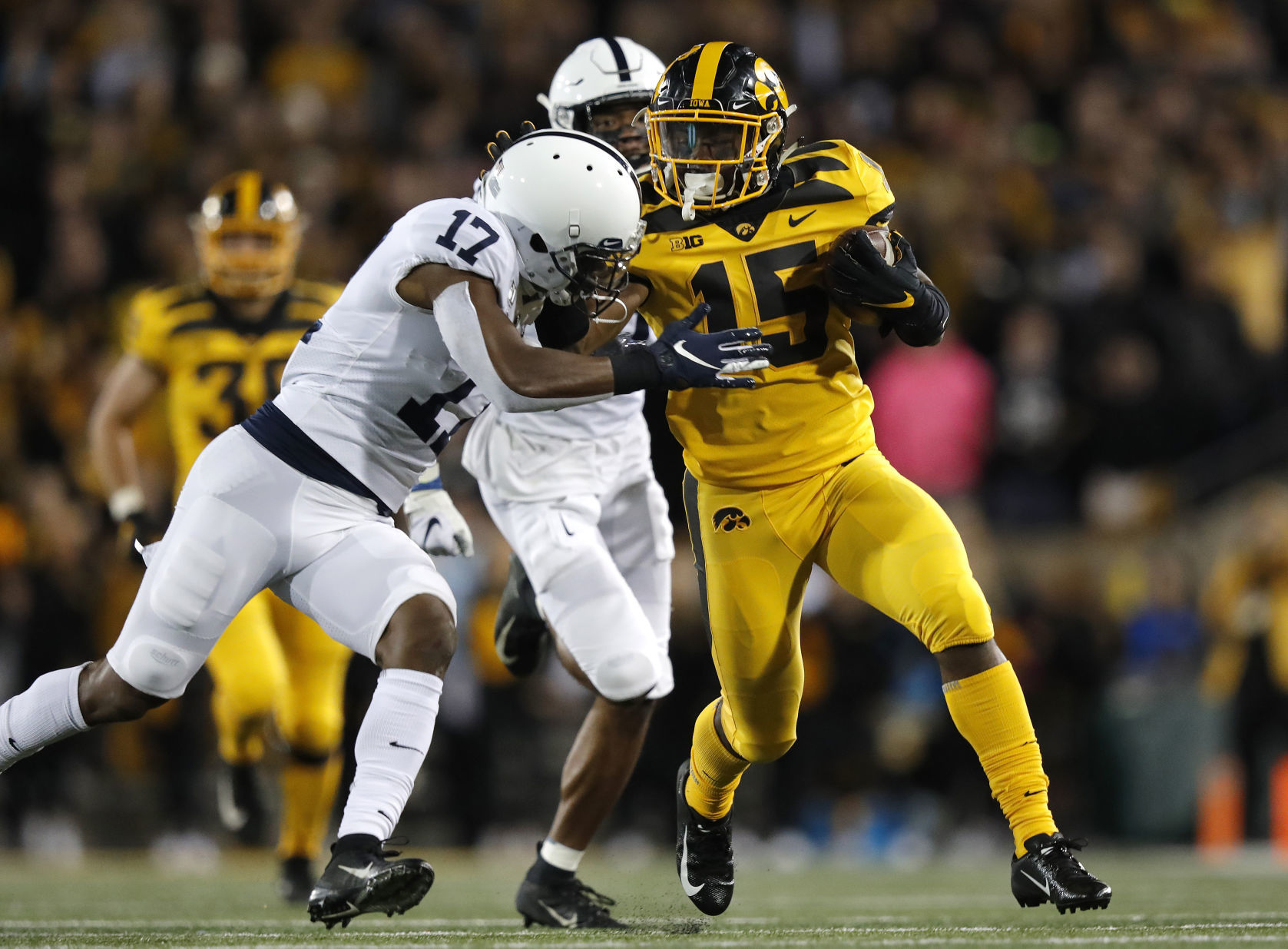 Penn St Iowa Football